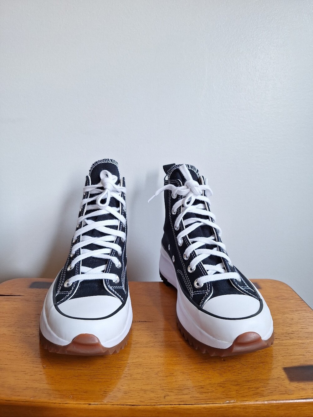 Converse Run Star Hike Platform Women's Black/White Size 7.5 - Picture 3 of 11
